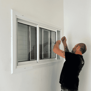 פרופיל 1700 חלון הזזה כנף על כנף